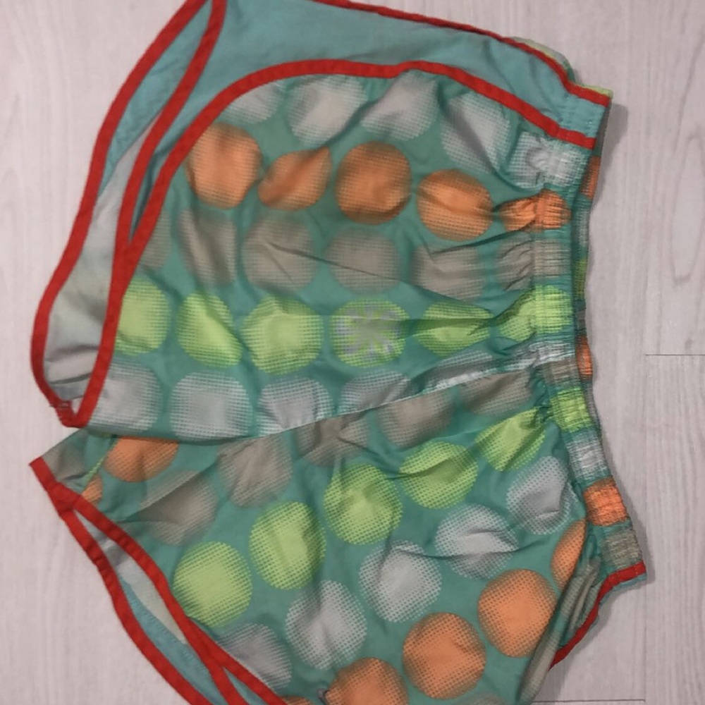 Nike Tempo size L